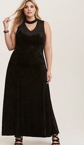 Torrid black velvet Holiday gown dress 20 $109 NWT